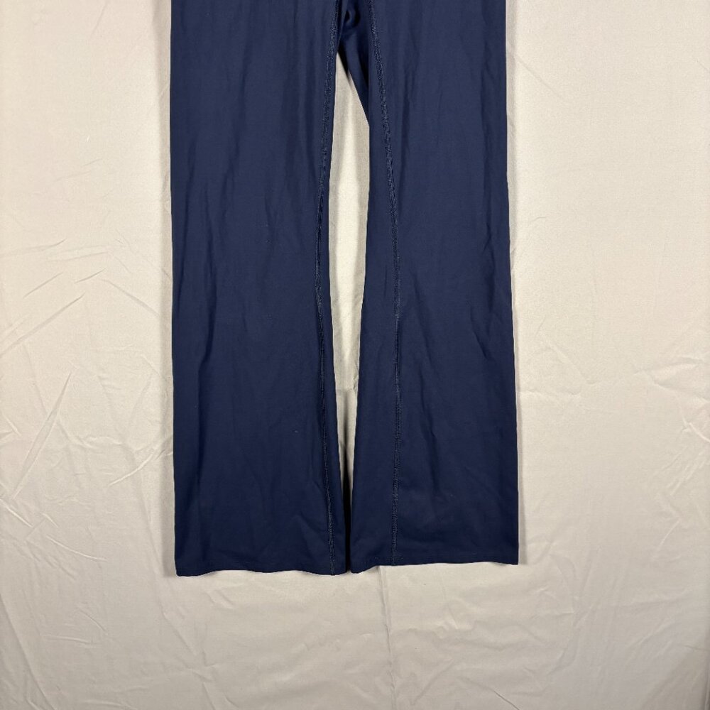 SPANX Booty Boost Yoga Pants – High Rise Flare - Picture 2 of 8